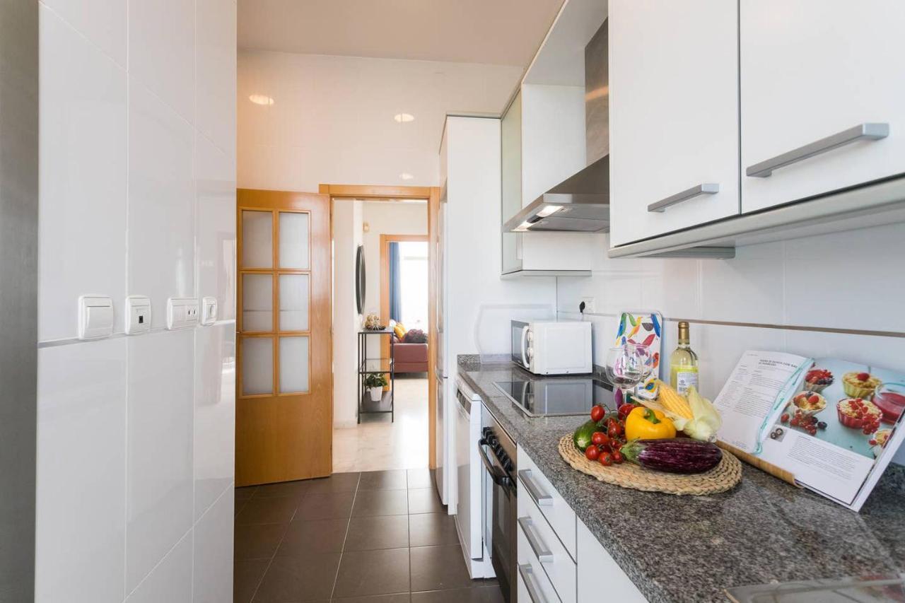 Apartamento De 140 M² En Playa De Levante, Con 3 Habitación *